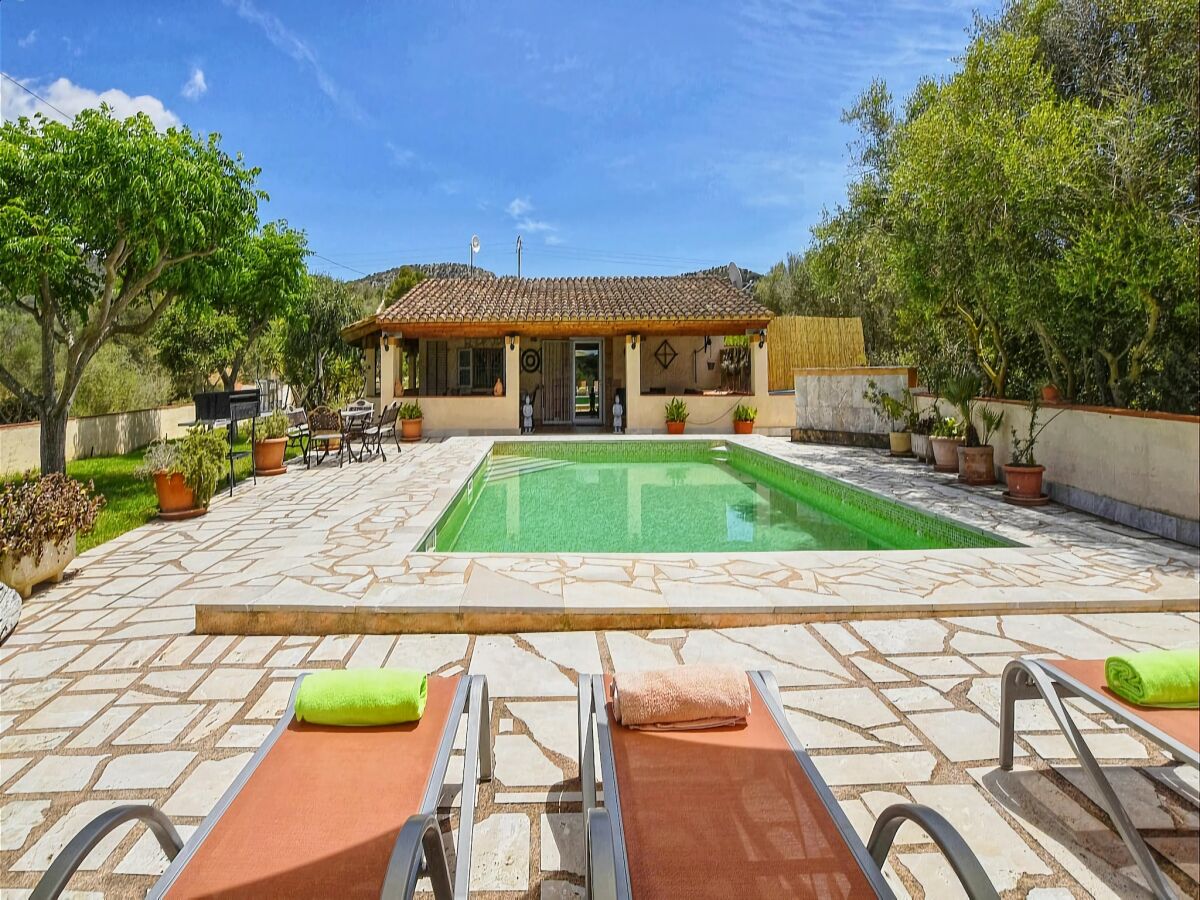 Holiday house Finca auf Mallorca mit Pool und Aussicht