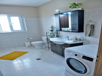 Villa Elegant Villa with Pool & Garden in Eleousis. - Features photo 18