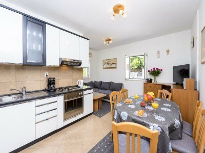 Apartment Apartment Tija - Two Bedroom Apartment with Balcony and Partial Sea View(A4+2) - Features photo 6