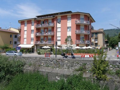 Holiday park Apartment in Garda near Shopping - Outdoor photo 2