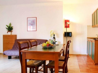 Holiday park Apartment in Garda near Shopping - Features photo 7