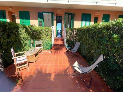 Apartment Seafront apartment in Finale - Outdoor photo 15