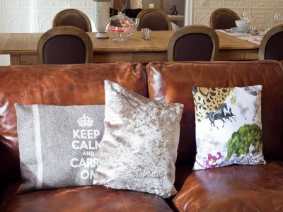 Apartment Belvilla by OYO Catalunya Palace Apartment - Features photo 24