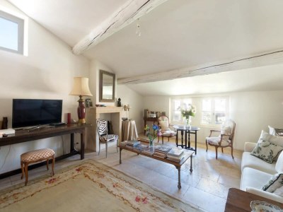 Apartment Heated Pool Apartment in Uzes - Features photo 11