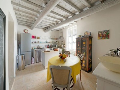 Apartment Heated Pool Apartment in Uzes - Features photo 16
