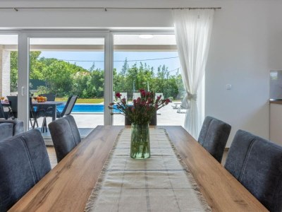 Villa Three Bedroom Villa with Swiming Pool - Features photo 5