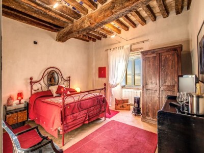 Apartment Torre Fortunata is a beautiful medieval tower - Features photo 32