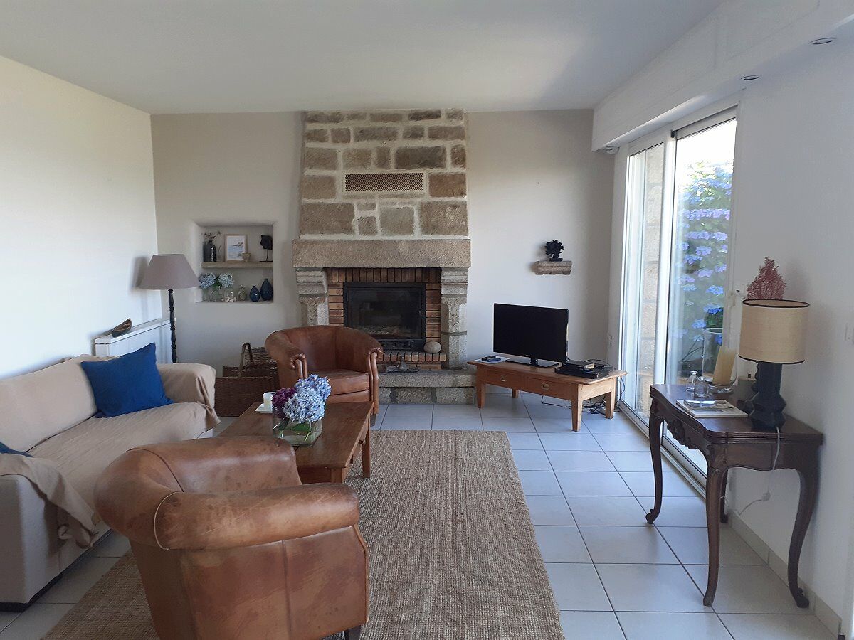 Holiday house Angoujard 23 - Features photo 3