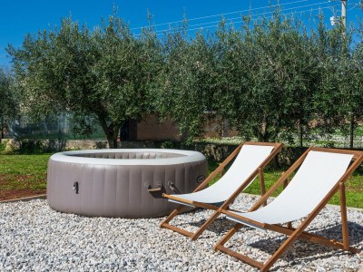 Villa M with pool and whirpool - Outdoor photo 11