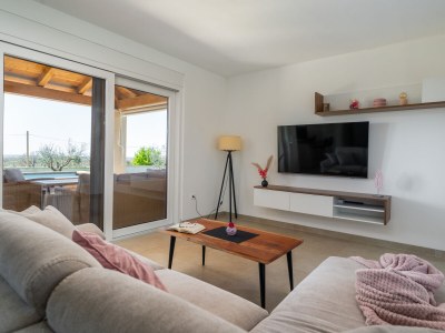 Villa M with pool and whirpool - Features photo 23