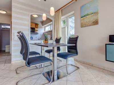 Holiday apartment Haus Chrislinde (A2) - Features photo 8