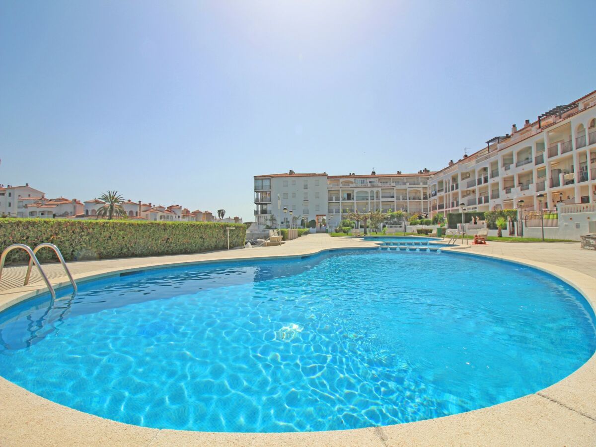 Apartment Wohnung in Empuriabrava mit Kanalblick