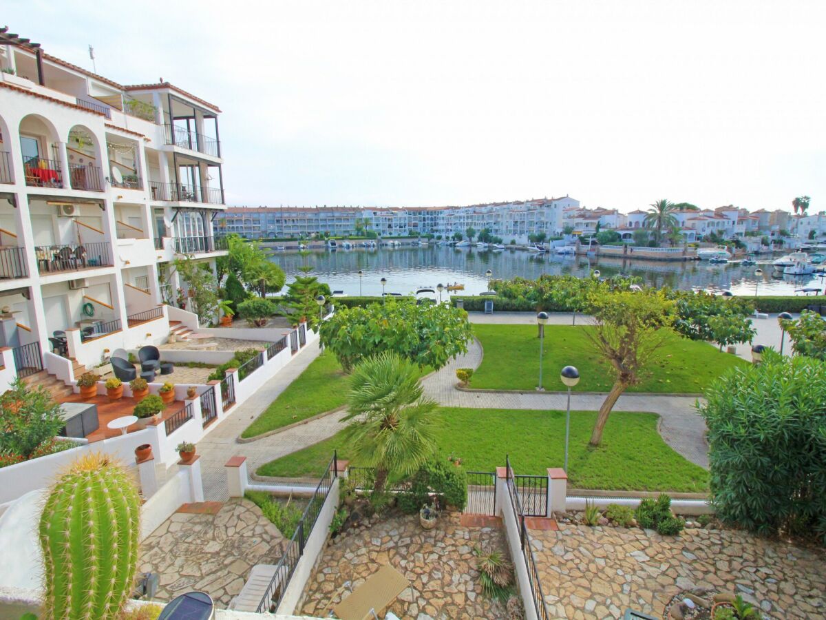 Apartment Wohnung in Empuriabrava mit Kanalblick - Outdoor photo 3