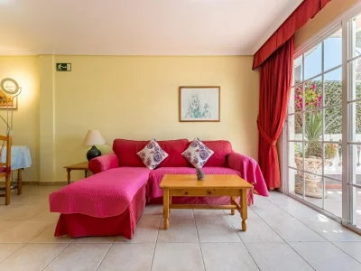 Apartment Apartment mit beheiztem Gemeinschaftspool - Features photo 20