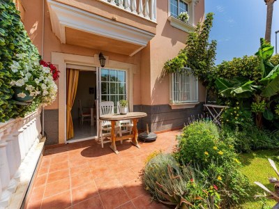 Apartment Apartment with shared heated pool in El Médano - Outdoor photo 2