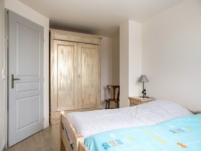 Holiday house Renovated village house with enclosed garden - Features photo 24