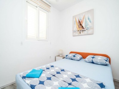 Apartment Apartment & Rooms Alan - Double Room with Shared Bathroom 2 - Features photo 4