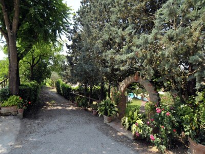 Holiday house Villa rustica circondata da campi di girasoli - Outdoor photo 3