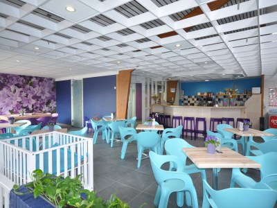 Holiday park Beach Villa in North Holland with Patio - Outdoor photo 38