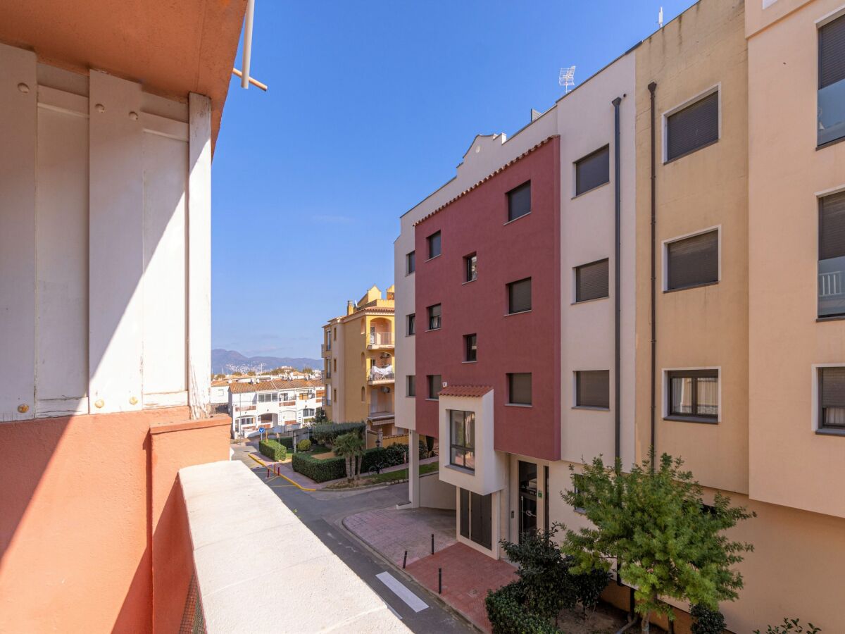 Apartment Wohnung in Empuriabrava nahe Sandstrand - Outdoor photo 3