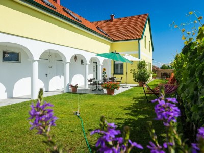 Holiday apartment "Appartementhaus-Freiler" - Outdoor photo 5