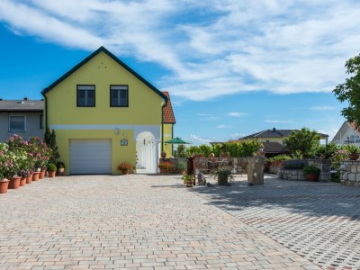 Holiday apartment "Appartementhaus-Freiler" - Outdoor photo 7