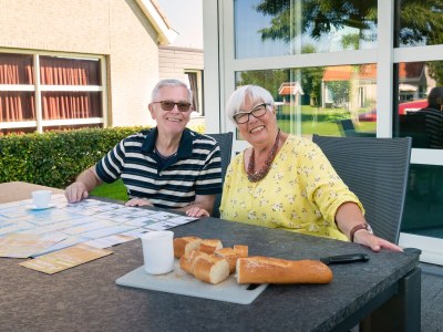 Bungalow For 6 people in the holiday resort Broedershoek - Outdoor photo 10
