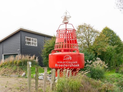 Bungalow For 6 people in the holiday resort Broedershoek - Outdoor photo 11