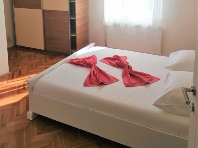 Apartment Apartment Ivica - Three Bedroom Apartment with Terrace - Features photo 8