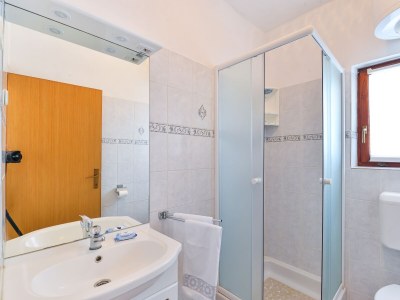 Apartment One bedroom apartment near beach Tkon, Pašman A-336-b - Outdoor photo 14