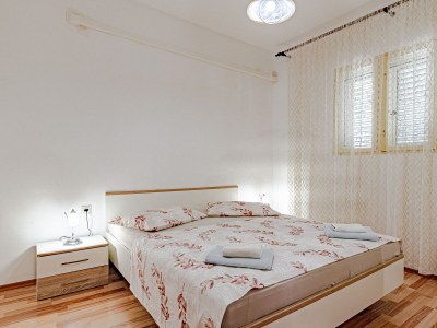 Apartment Two bedroom apartment near beach Prižba, Korčula A-175-d - Outdoor photo 25