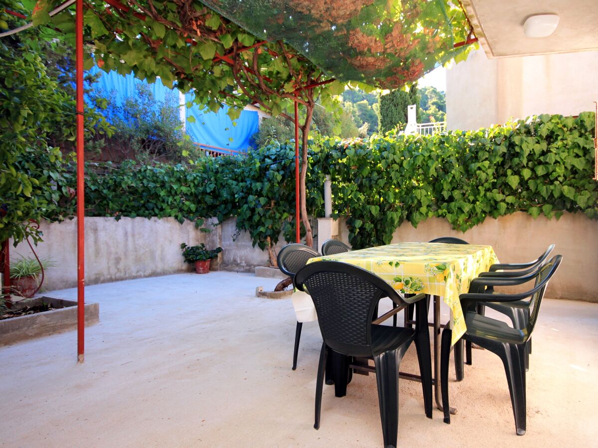 Apartment Two bedroom apartment near beach Brna, Korčula A-560-a