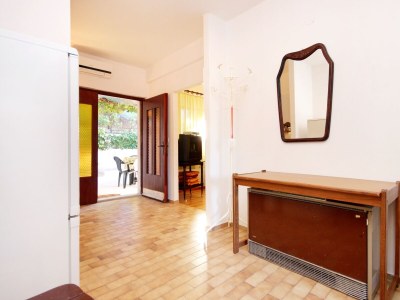 Apartment Two bedroom apartment near beach Brna, Korčula A-560-a - Outdoor photo 16