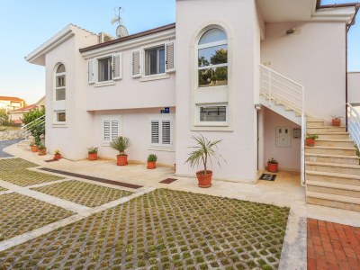 Apartment One bedroom apartment with terrace and sea view Rastići, Čiovo A-1084-c - Outdoor photo 3