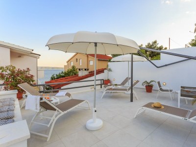 Apartment One bedroom apartment with terrace and sea view Rastići, Čiovo A-1084-c - Outdoor photo 11