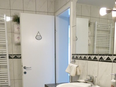 Apartment One bedroom apartment with terrace and sea view Rastići, Čiovo A-1084-c - Outdoor photo 27