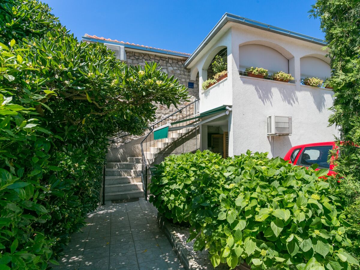 Apartment One bedroom apartment with terrace Mirca, Brač A-729-a - Outdoor photo 5