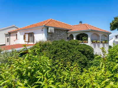 Apartment One bedroom apartment with terrace Mirca, Brač A-729-a - Outdoor photo 6