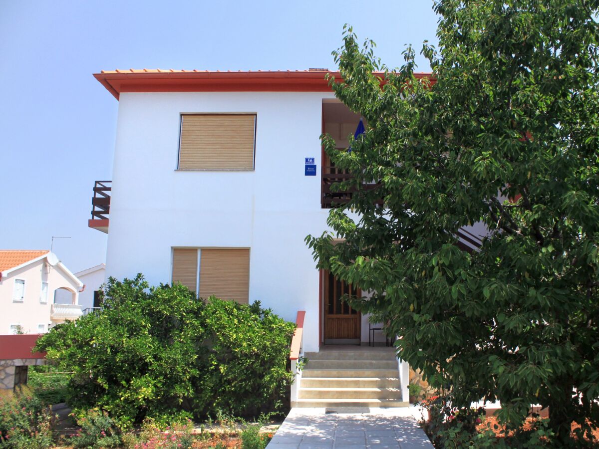 Apartment Two bedroom apartment with terrace Ugljan A-830-a - Outdoor photo 5