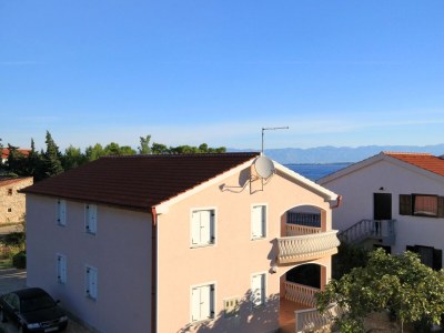 Apartment Two bedroom apartment with terrace Ugljan A-830-a - Outdoor photo 27