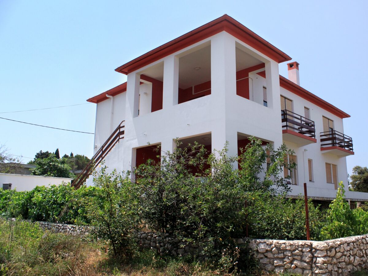 Apartment Two bedroom apartment with terrace Ugljan A-830-b - Outdoor photo 3