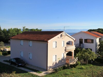 Apartment Two bedroom apartment with terrace Ugljan A-830-b - Outdoor photo 27