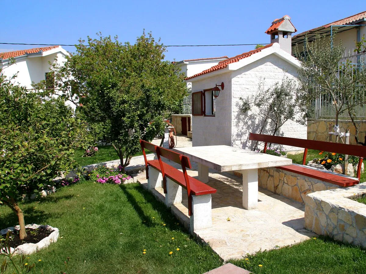 Apartment Two bedroom apartment with terrace and sea view Seget Vranjica, Trogir A-980-a - Outdoor photo 3
