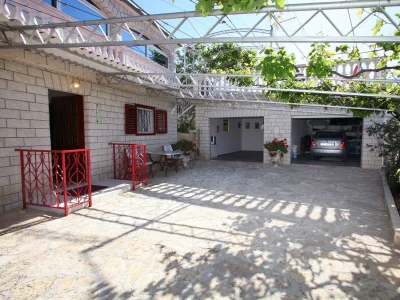 Apartment Two bedroom apartment with terrace and sea view Seget Vranjica, Trogir A-980-a - Outdoor photo 7