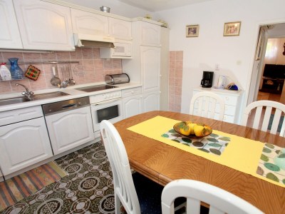 Apartment Two bedroom apartment with terrace and sea view Seget Vranjica, Trogir A-980-a - Outdoor photo 19