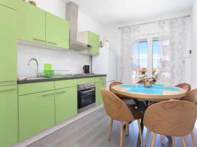 Apartment Three bedroom apartment with terrace Slatine, Čiovo A-2566-a - Outdoor photo 16