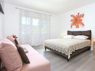 Apartment Three bedroom apartment with terrace Slatine, Čiovo A-2566-a - Outdoor photo 18