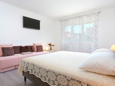 Apartment Three bedroom apartment with terrace Slatine, Čiovo A-2566-a - Outdoor photo 19