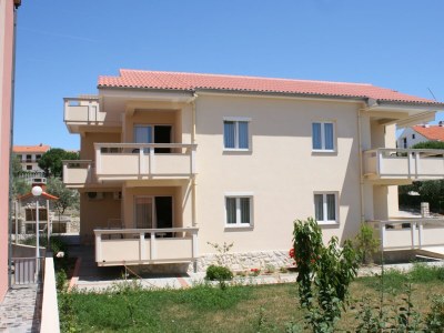 Apartment Two bedroom apartment with terrace Novalja, Pag A-3294-a - Outdoor photo 5