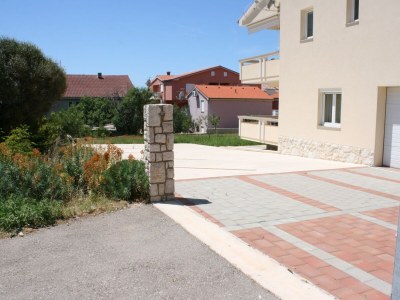 Apartment Two bedroom apartment with terrace Novalja, Pag A-3294-a - Outdoor photo 11